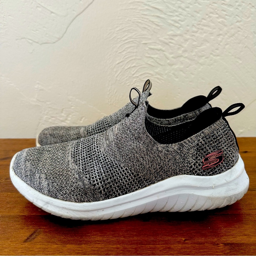 Skechers Gray Athletic Shoes